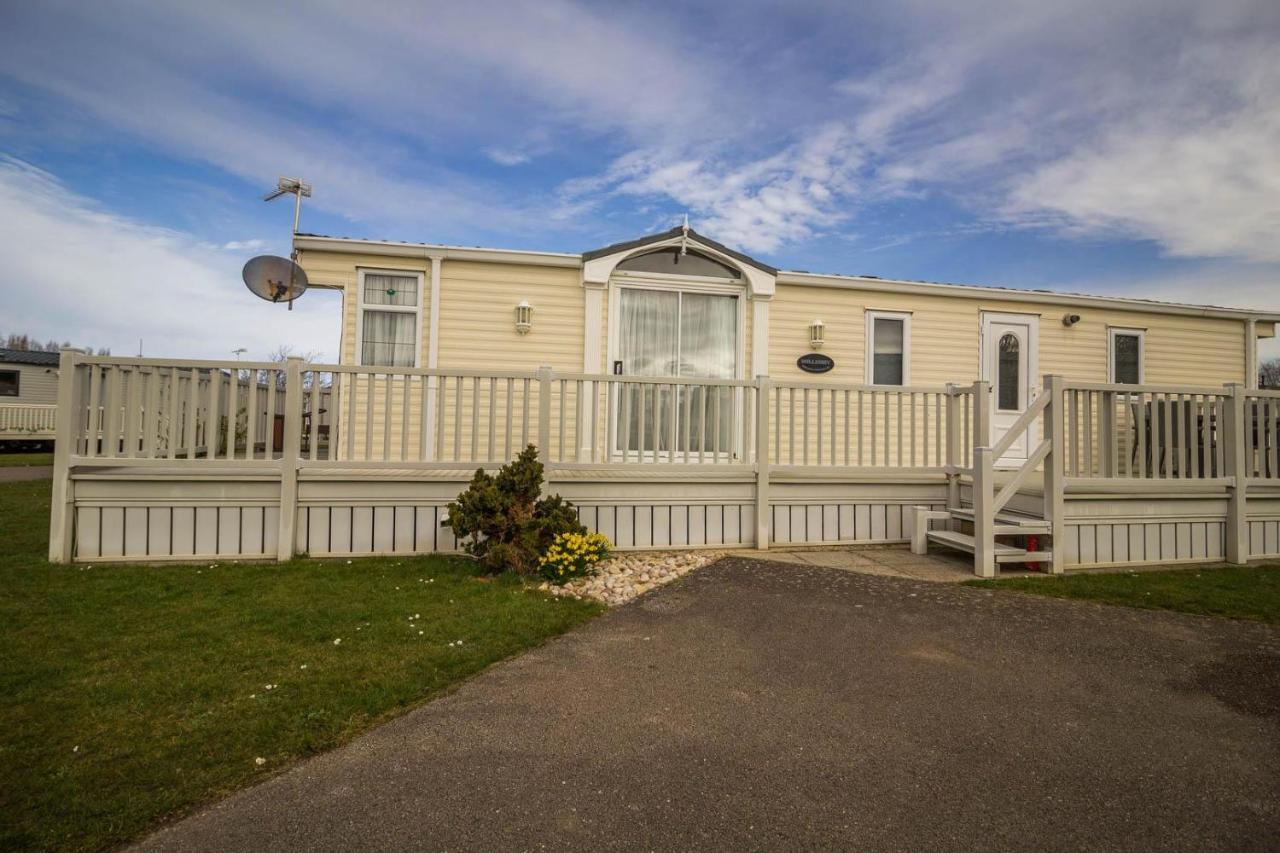 Brilliant Caravan For Hire At Manor Park In Hunstanton Norfolk Ref 23176K Hotel Ngoại thất bức ảnh