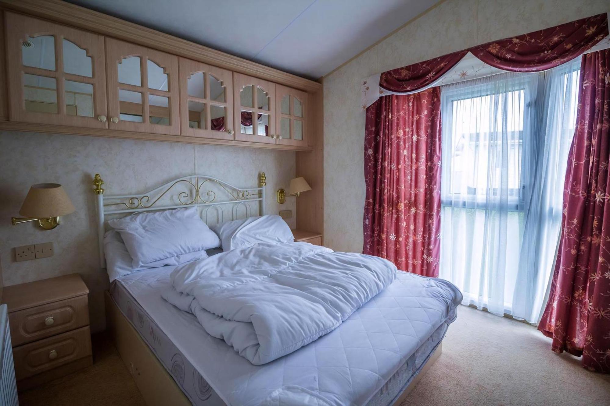 Brilliant Caravan For Hire At Manor Park In Hunstanton Norfolk Ref 23176K Hotel Ngoại thất bức ảnh