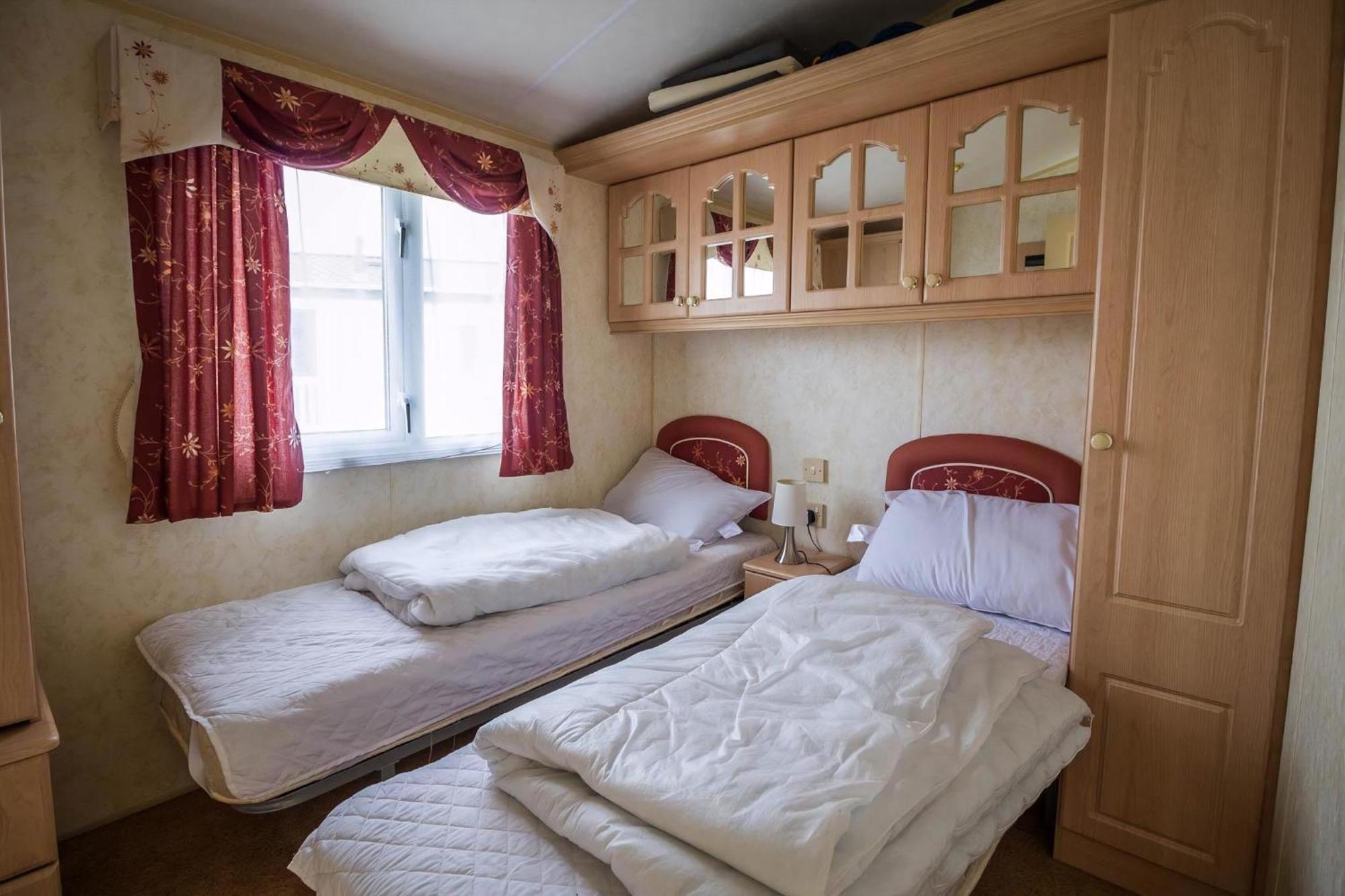 Brilliant Caravan For Hire At Manor Park In Hunstanton Norfolk Ref 23176K Hotel Ngoại thất bức ảnh